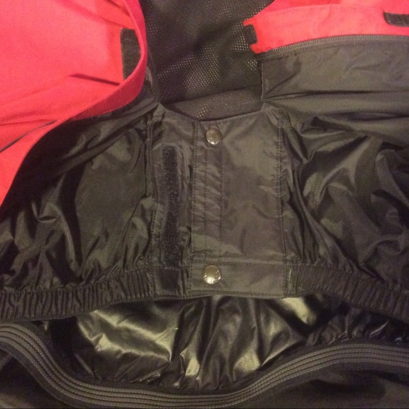 Men’s The North Face HyVent Jacket Mens size medium Red & Gray - Picture 11 of 16